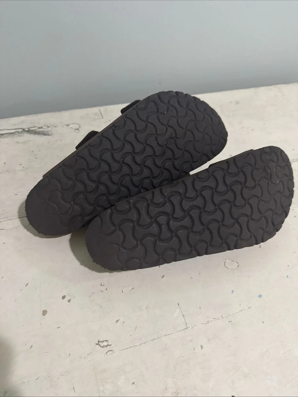 Birkenstock Arizona Unisex Sandals - Sz. 40 (L9/M7)